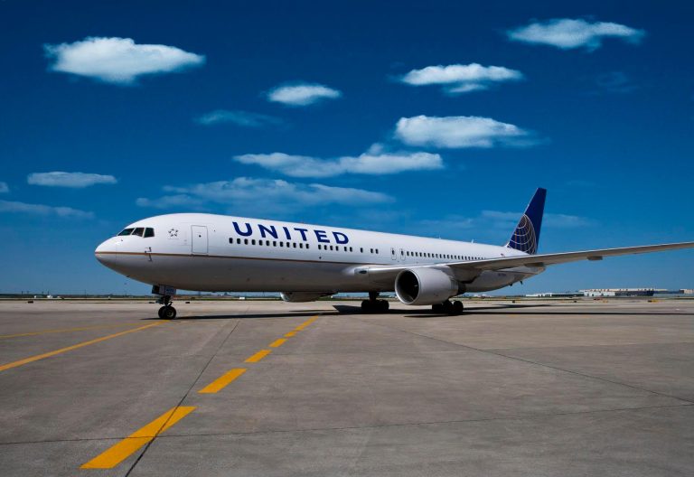 Is Ua United Airlines?