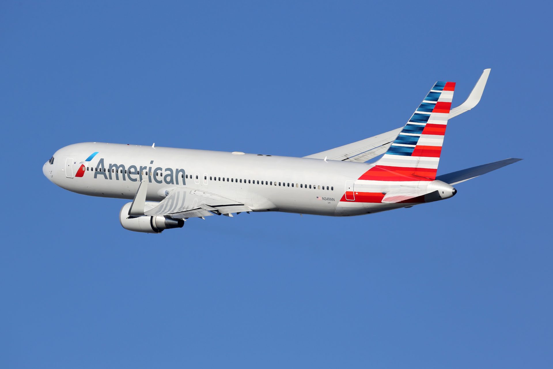 Does American Airlines Fly to Tel Aviv?