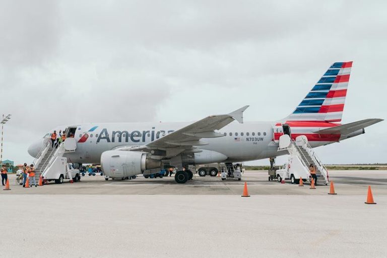 Does American Airlines Fly To Bonaire?