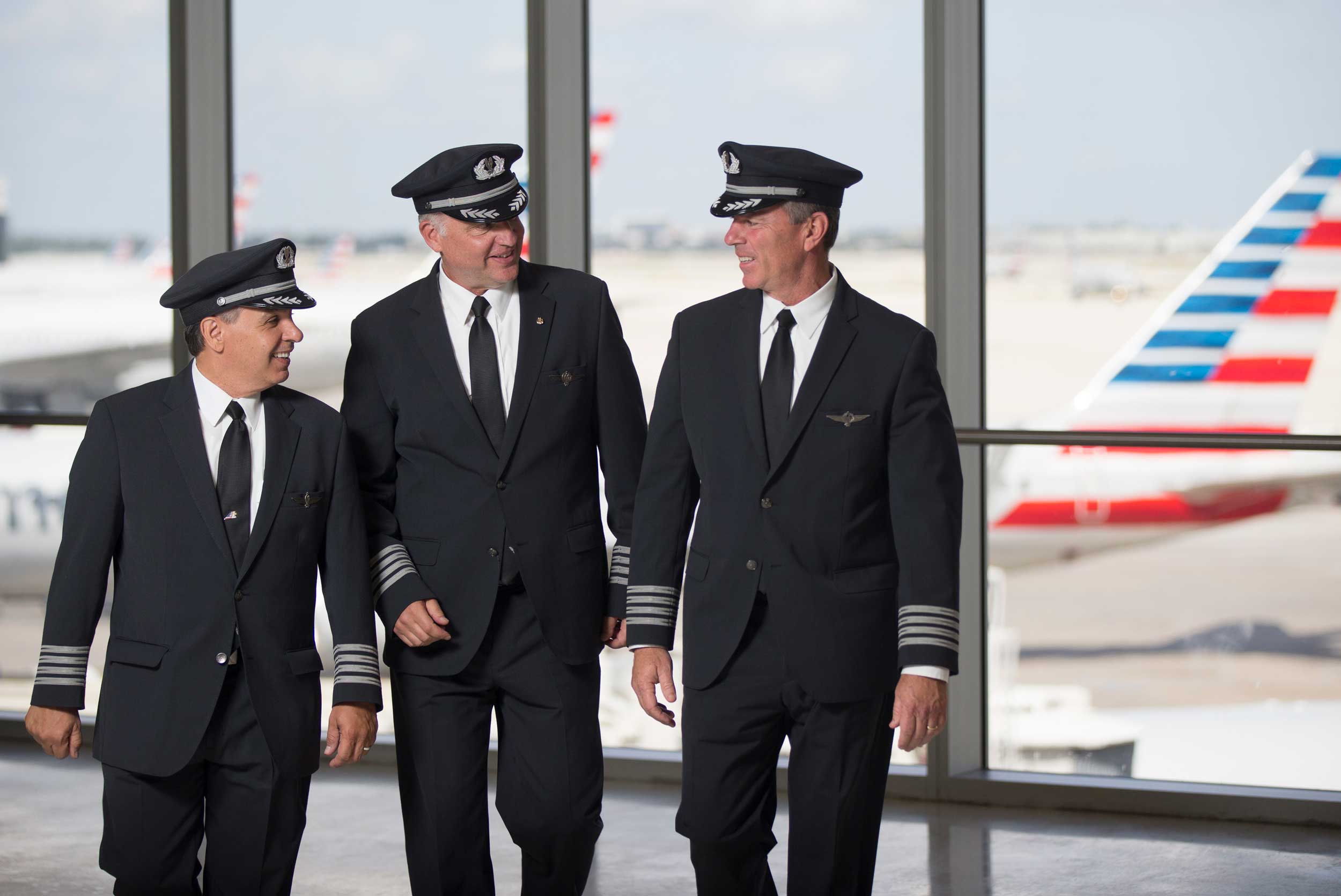 How Many Pilots Work for American Airlines?