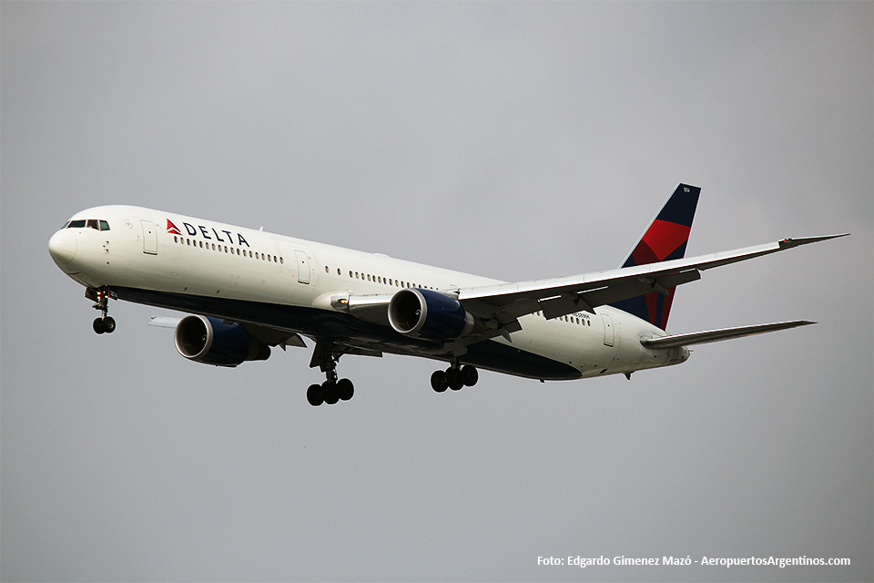 Does Delta Airlines Fly to Barcelona Spain?