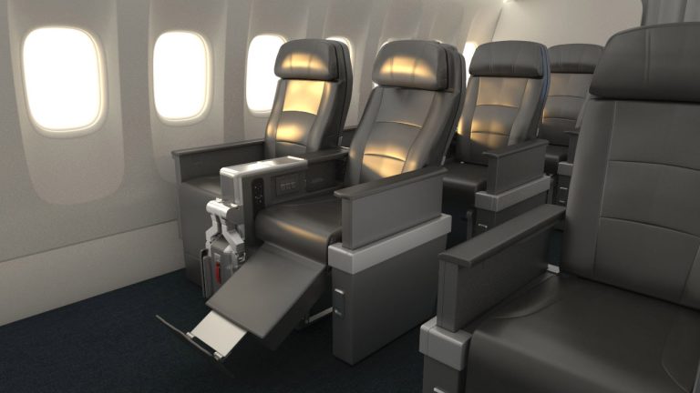 Does American Airlines Premium Economy Include Baggage?