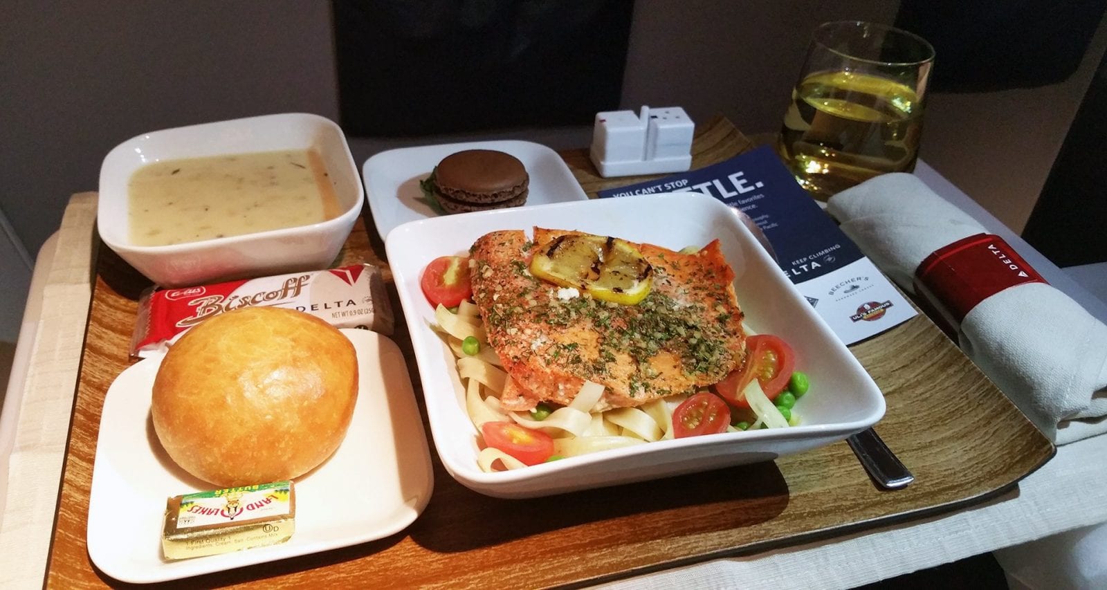 Can I Take Food on Delta Airlines?