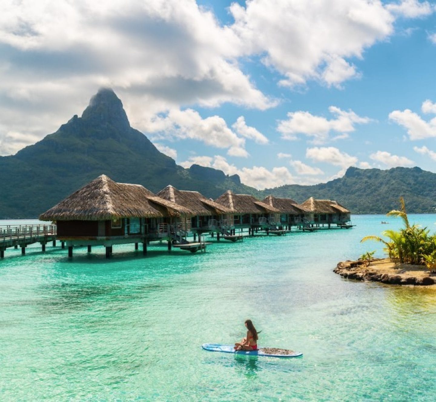 Does Delta Airlines Fly to Bora Bora?