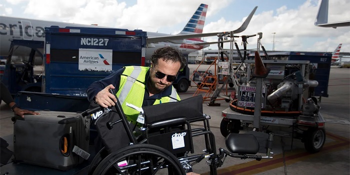 How to Get a Wheelchair at the Airport American Airlines?